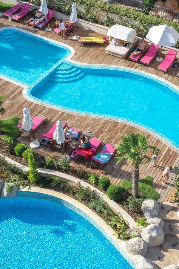 Harmony Suites Apartment Sveti Vlas Bagian luar foto