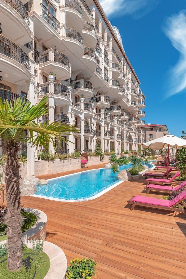 Harmony Suites Apartment Sveti Vlas Bagian luar foto