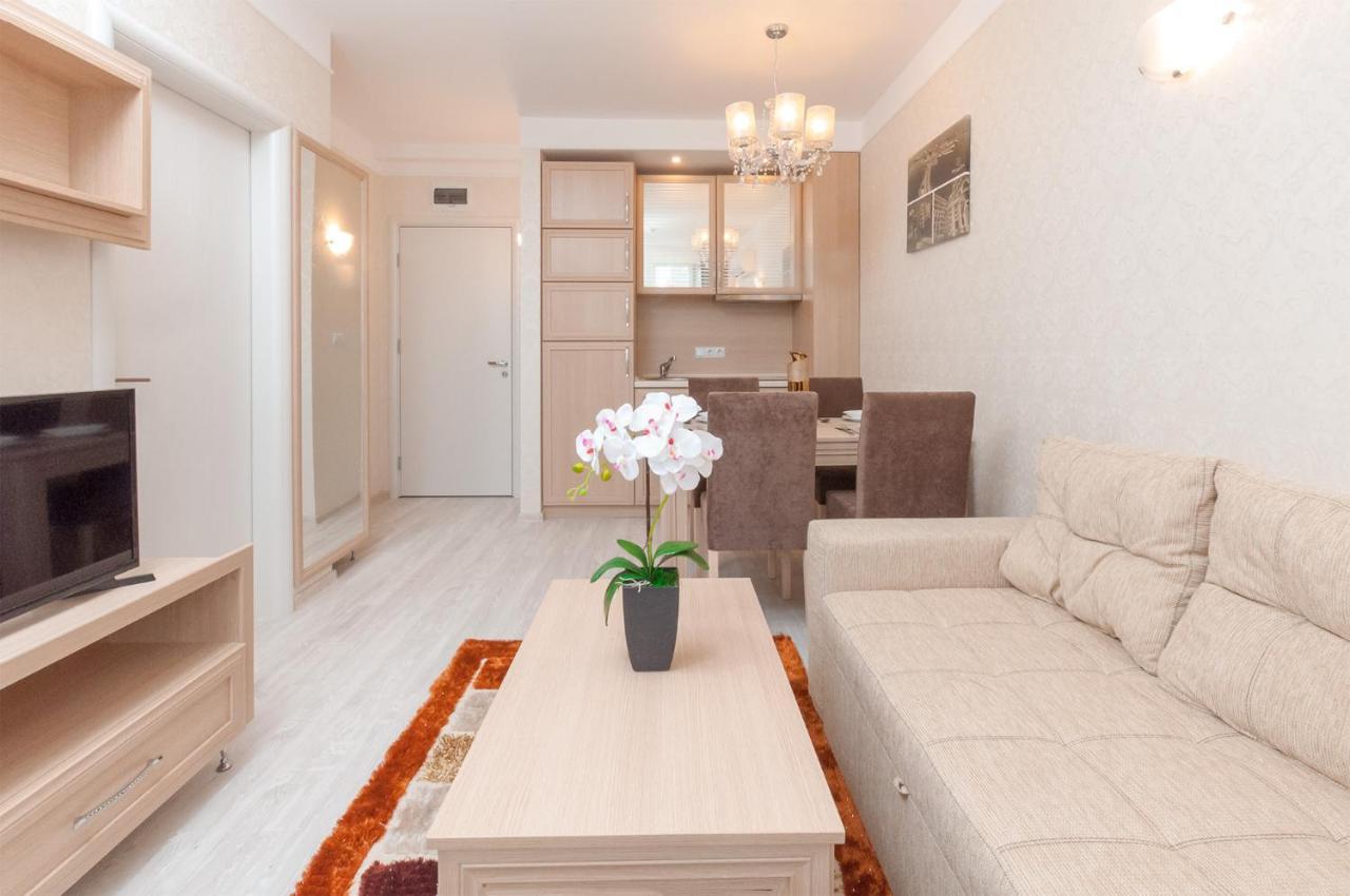 Harmony Suites Apartment Sveti Vlas Bagian luar foto