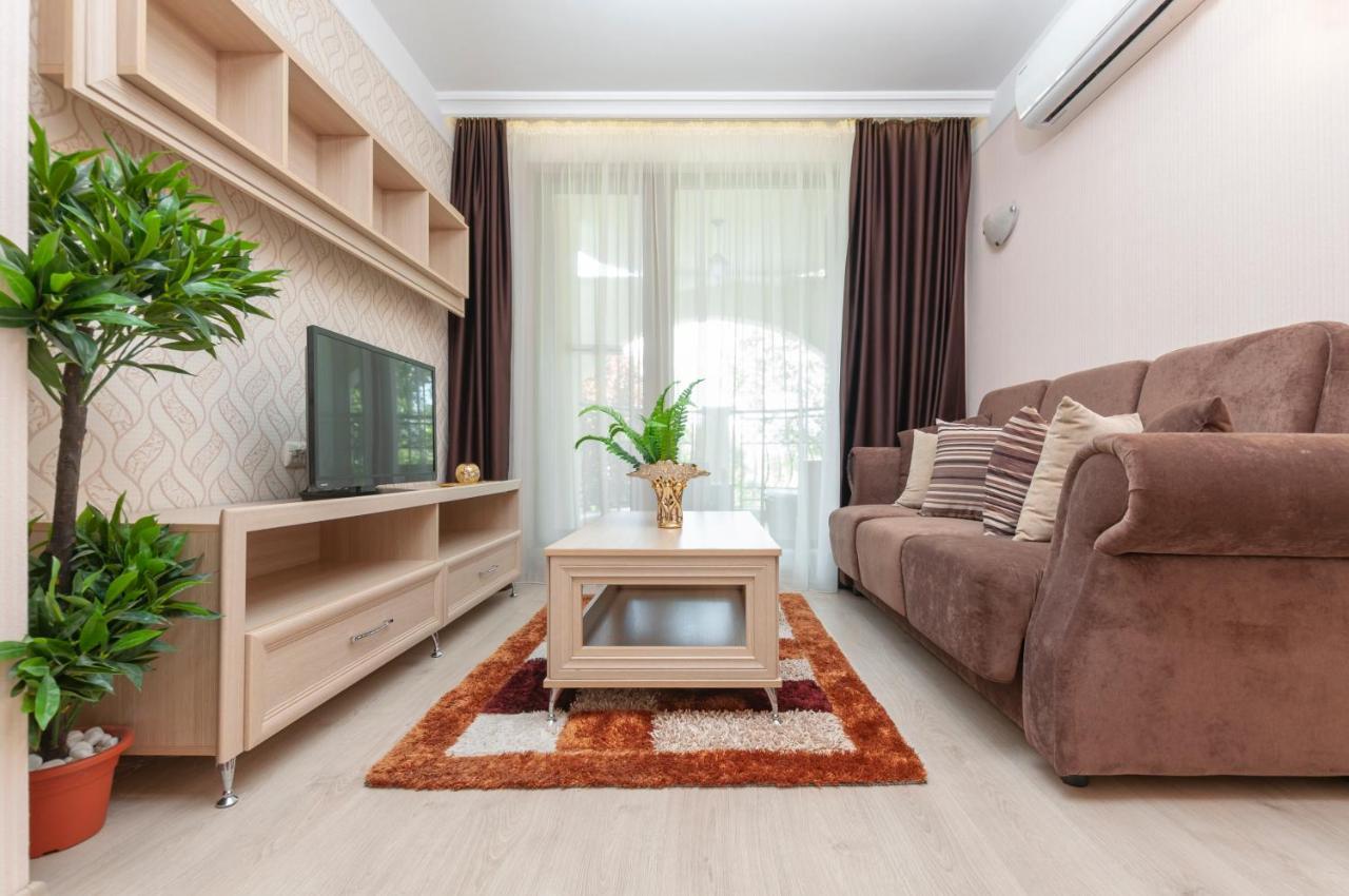 Harmony Suites Apartment Sveti Vlas Bagian luar foto