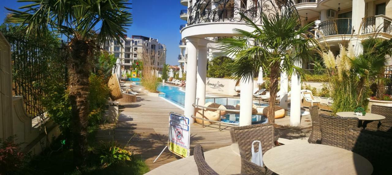 Harmony Suites Apartment Sveti Vlas Bagian luar foto