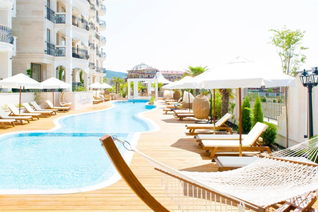 Harmony Suites Apartment Sveti Vlas Bagian luar foto